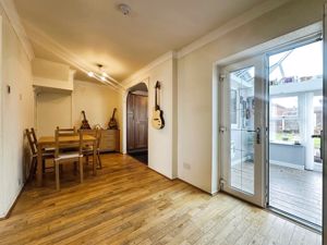 Dining Room- click for photo gallery